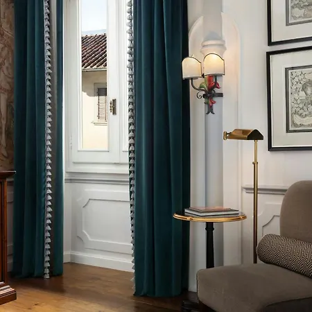 Szálloda The St. Regis Firenze