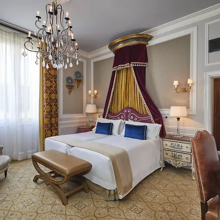 The St. Regis 5* Florence