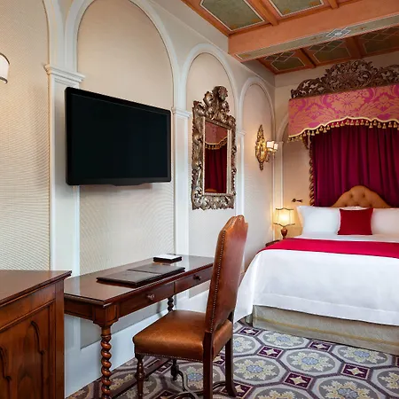 佛罗伦萨瑞吉酒店 5* 佛罗伦萨