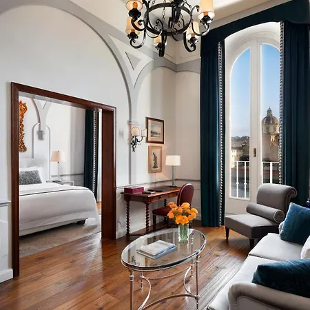 The St. Regis 5*