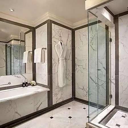 The St. Regis 5*