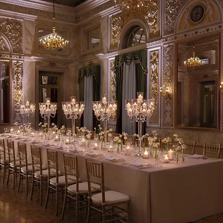 Hotel The St. Regis 5*