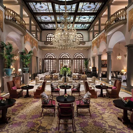 The St. Regis 5*