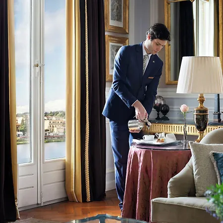 Hotel The St. Regis