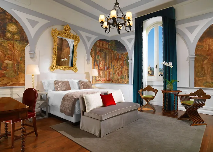 Hotel The St. Regis 5*