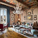 Hotell The St. Regis 5*